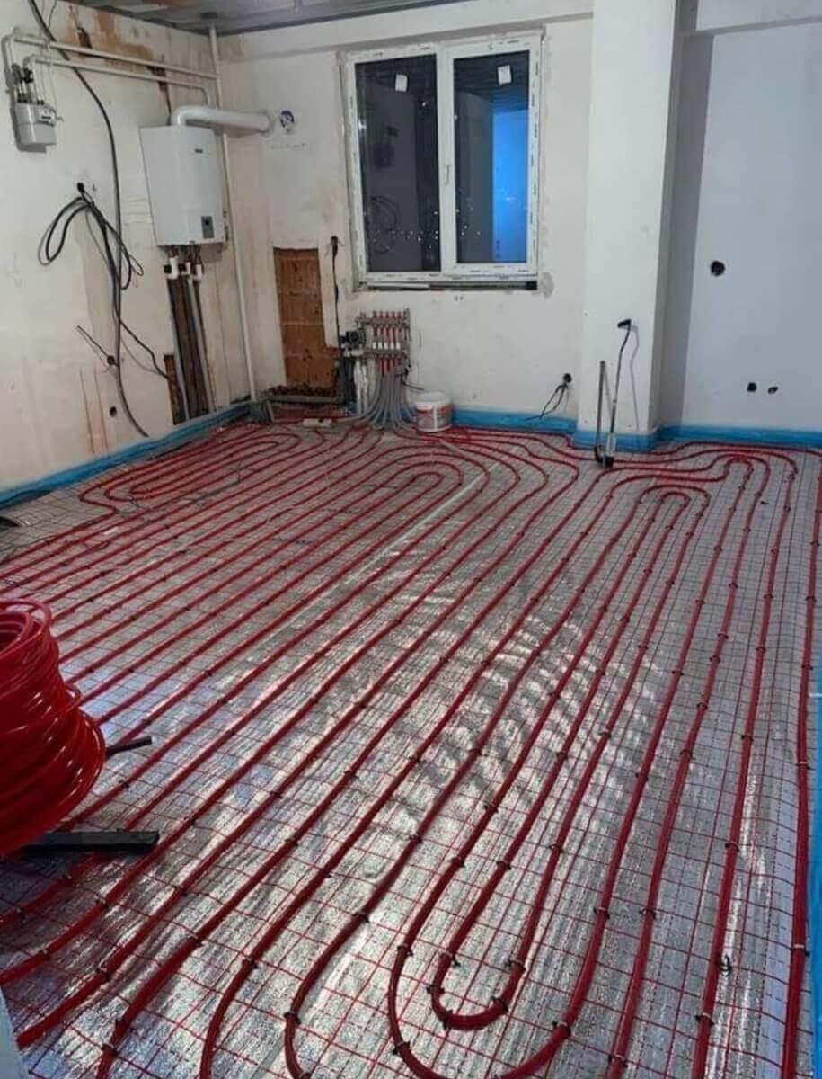 Underfloor heating manifold install